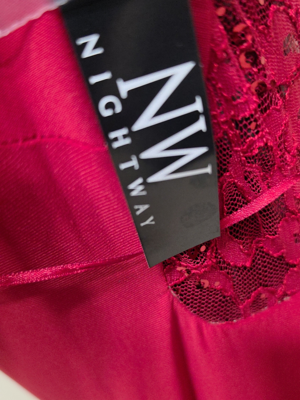 Night Way- Women’s Red Halter Evening Gown with Embellished Neckline Size 16W - Picture 7 of 7